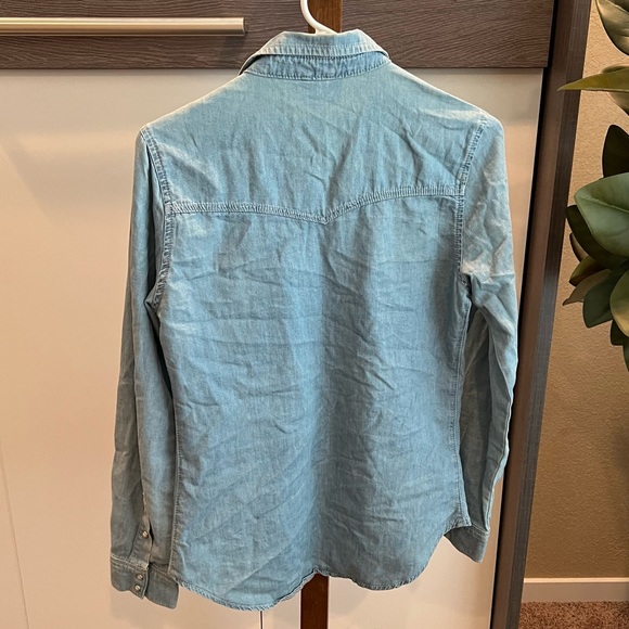 Topshop Denim Chambray Button up shirt - Picture 5 of 5